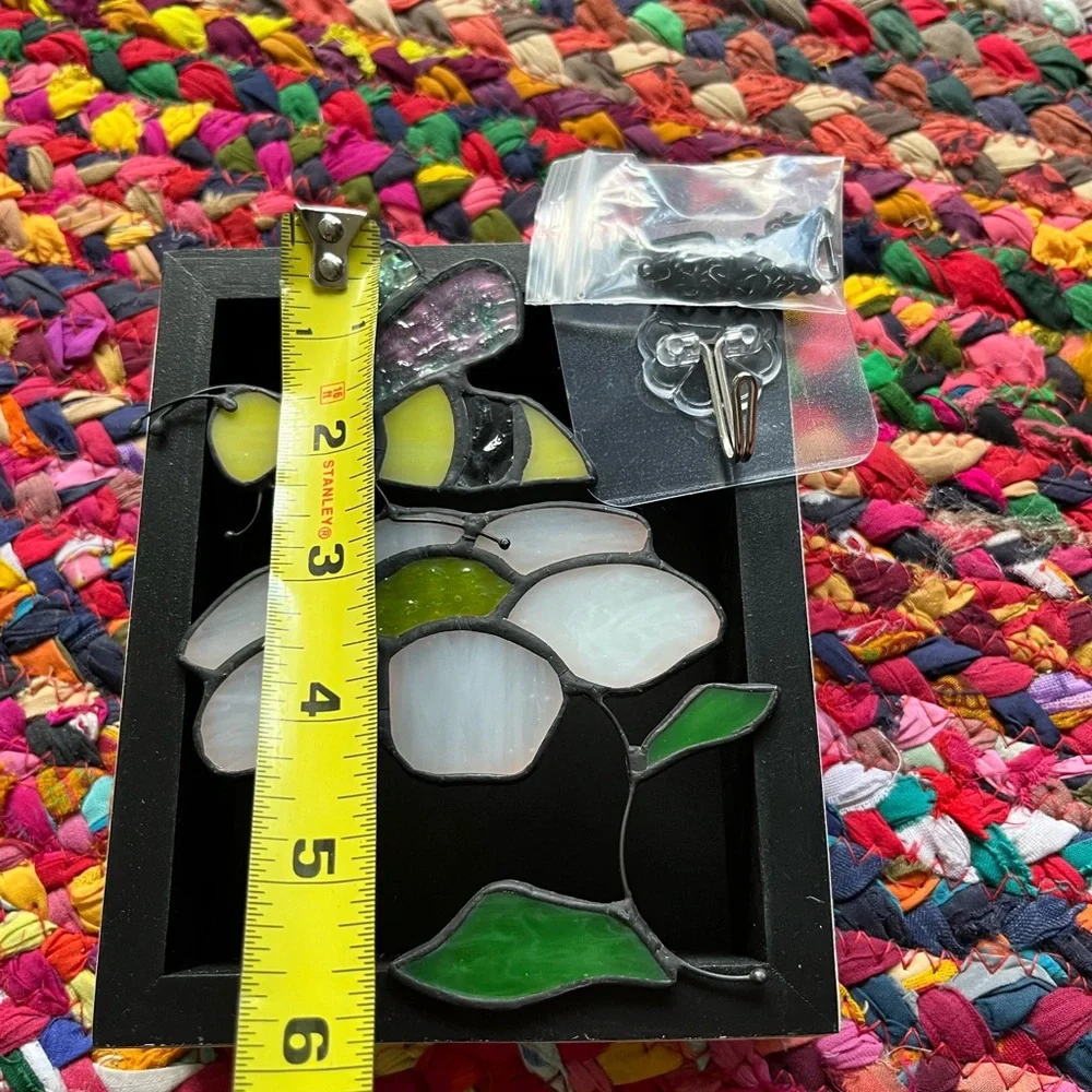 NEW BEE FLOWER STAINED GLASS WINDOW HANGINGS SUN-CATCHER